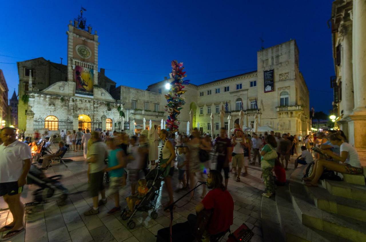 Apartman Lara Zara Esterno foto