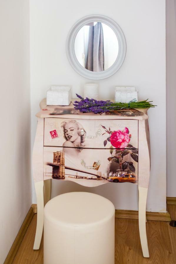 Apartman Lara Zara Esterno foto